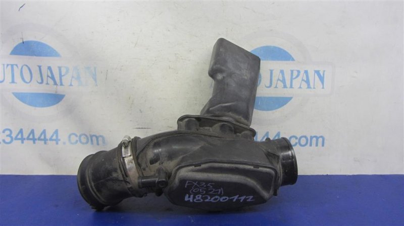 Патрубок воздушного фильтра INFINITI FX S50 03-08 2006 Внедорожник 3.5 16576-CG000 Б/У