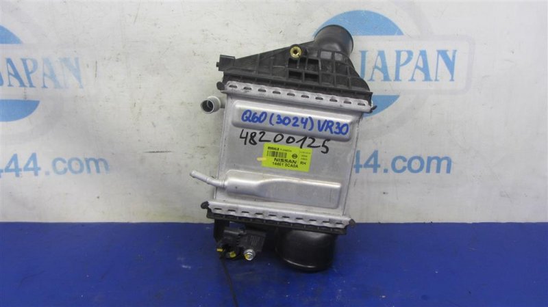 Радиатор интеркулера правый INFINITI Q60 16-20 2018 COUPE 3.0 VR30DDTT 14461-5CA0A Б/У