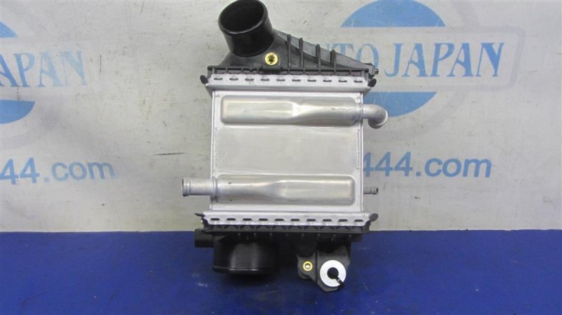 Радиатор интеркулера правый INFINITI Q60 16-20 COUPE 3.0 VR30DDTT