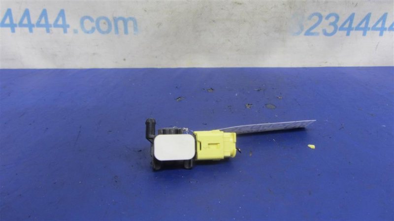 Датчик удара QX60/JX35 12-20 2012 Внедорожник 3.5 Датчик удара QX60/JX35 12-20 2012 Внедорожник 3.5