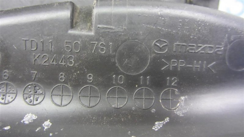 Пластик под лобовое стекло / Жабо левый MAZDA CX-9 06-16 Внедорожник 3.7