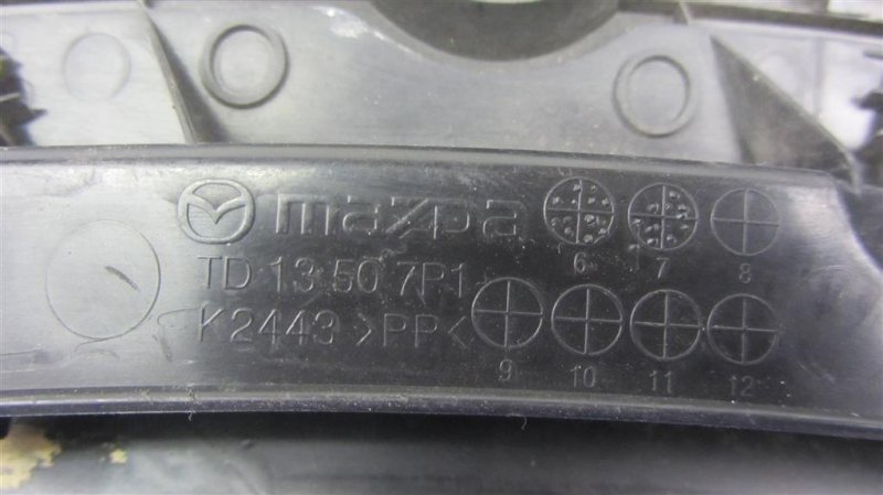 Пластик под лобовое стекло / Жабо левый CX-9 06-16 2008 Внедорожник 3.7