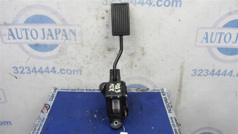 Запчасть педаль газа ACURA MDX (YD2) 06-13 2008 YD2 3.7 17800-STX-A01 Б/У Педаль газа ACURA MDX (YD2) 06-13 2008 YD2 3.7 17800-STX-A01 Б/У