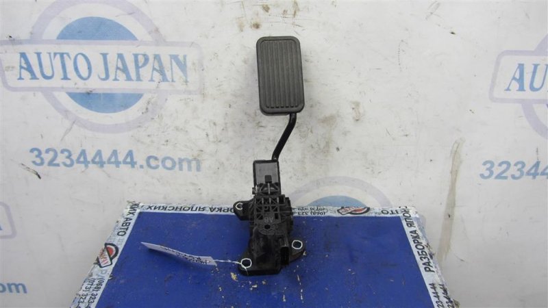 Запчасть педаль газа ACURA RDX 12-19 2013 Внедорожник 3.5 17800-T0A-A81 Б/У Педаль газа ACURA RDX 12-19 2013 Внедорожник 3.5 17800-T0A-A81 Б/У