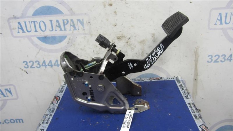 Педаль тормоза ACURA ILX 12-16 2013 Седан 1.5 HYBRID 46700-TX8-A81 Б/У