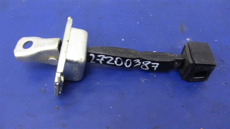 Запчасть ограничитель двери передний левый MITSUBISHI LANCER X 10 07-15 5702A079 Б/У Ограничитель двери передний левый MITSUBISHI LANCER X 10 07-15 5702A079 Б/У