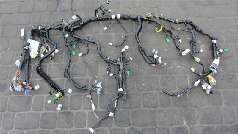 Проводка салона SUBARU OUTBACK BS 14-21 2016 Внедорожник 2.5 FB25B 81302AL02B Б/У