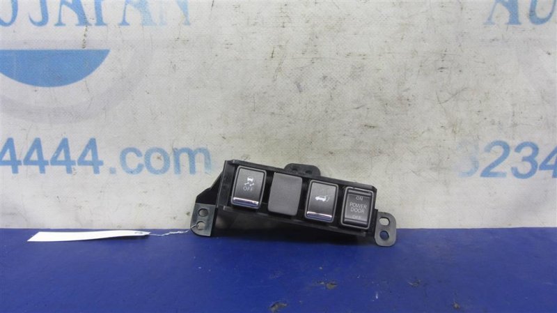Запчасть кнопка INFINITI QX60/JX35 12-20 25268-3JA0A Б/У Кнопка INFINITI QX60/JX35 12-20 25268-3JA0A Б/У