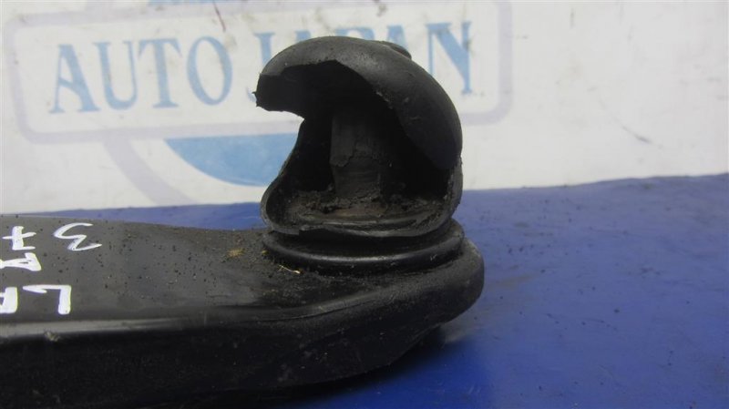 Рычаг передней подвески нижний передний левый LANCER IX 9 03-07 Рычаг передней подвески нижний передний левый LANCER IX 9 03-07