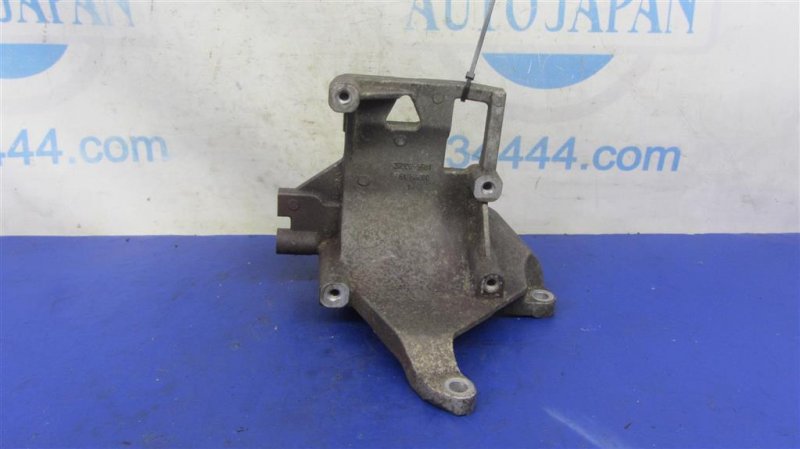 Кронштейн компрессора кондиционера SUBARU FORESTER SG 02-07 EJ205 73611SA000 Б/У