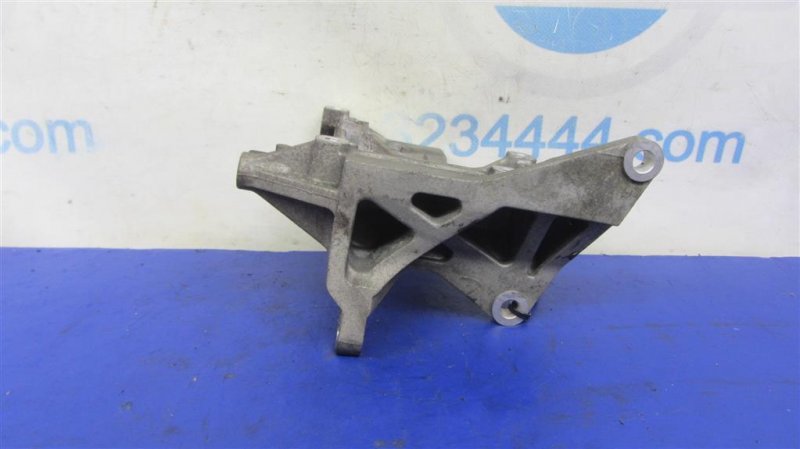 Кронштейн компрессора кондиционера FORESTER SH 07-12 EJ204