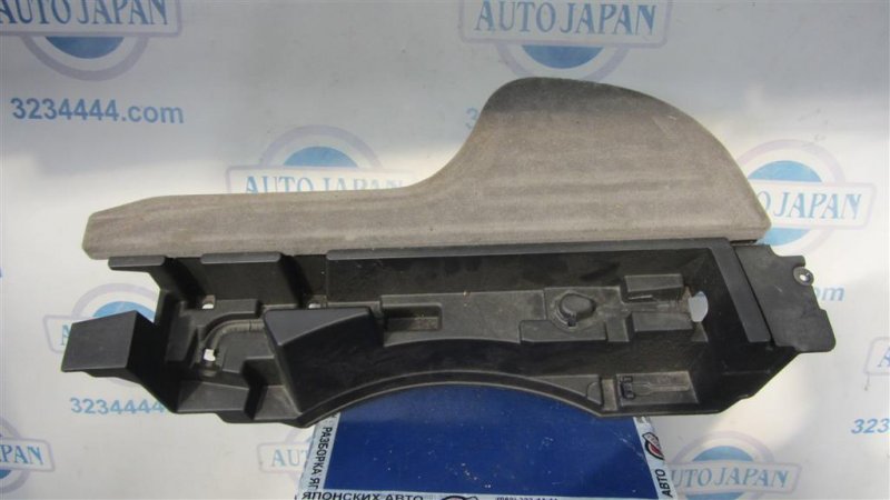 Запчасть ящик инструментальный правый INFINITI QX50 15-18 84975-1BA0B Б/У Ящик инструментальный правый INFINITI QX50 15-18 84975-1BA0B Б/У