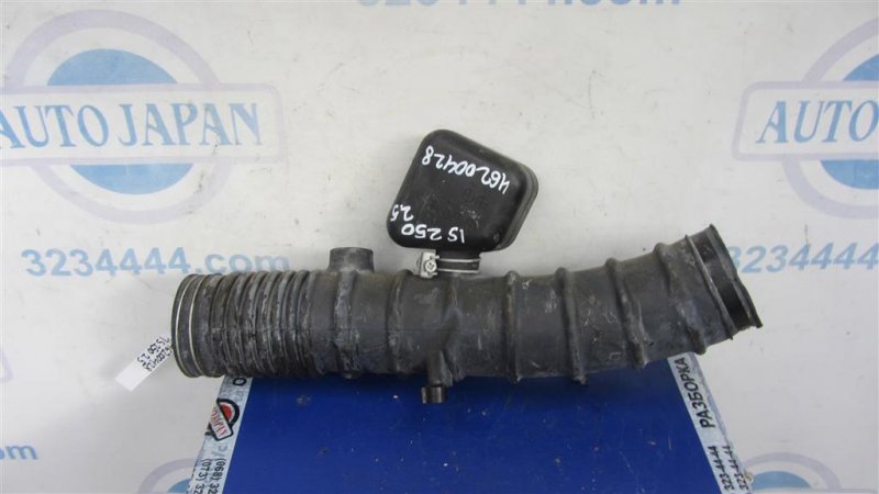 Патрубок воздушного фильтра LEXUS IS250/350 05-13 17881-31120 Б/У