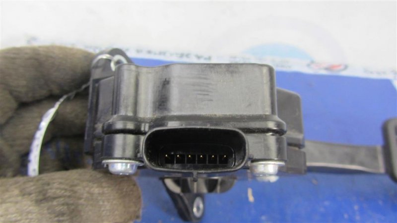 Педаль газа OUTBACK BS 14-21 2016 Внедорожник 2.5 FB25B