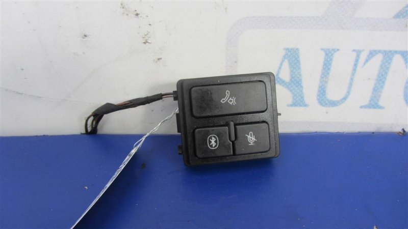 Запчасть кнопка VOLKSWAGEN PASSAT B7 11-15 3AA 035 624 Б/У Кнопка VOLKSWAGEN PASSAT B7 11-15 3AA 035 624 Б/У