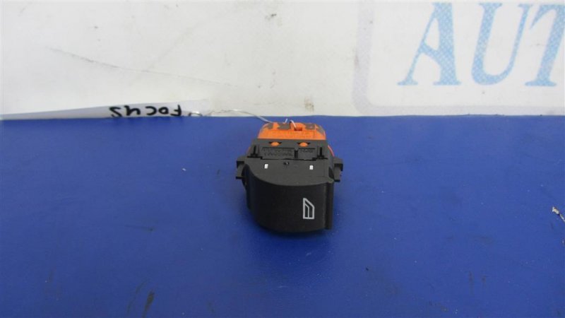 Кнопка стеклоподъемника FORD FOCUS 10-18 F1EZ-1452-9A Б/У