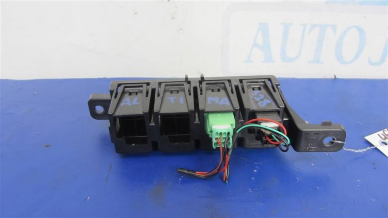 Блок кнопок торпедо NISSAN ALTIMA L33 12-18 L33 2.5