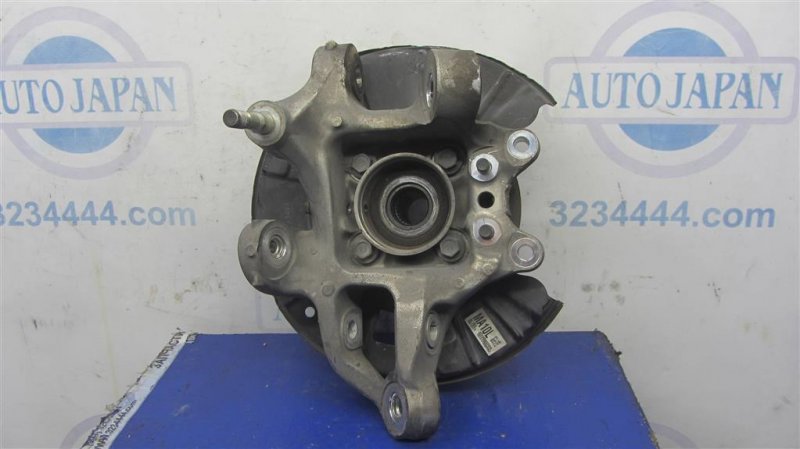 Ступица задняя левая LEXUS LS460 06-12 Седан 4.6 Ступица задняя левая LEXUS LS460 06-12 Седан 4.6