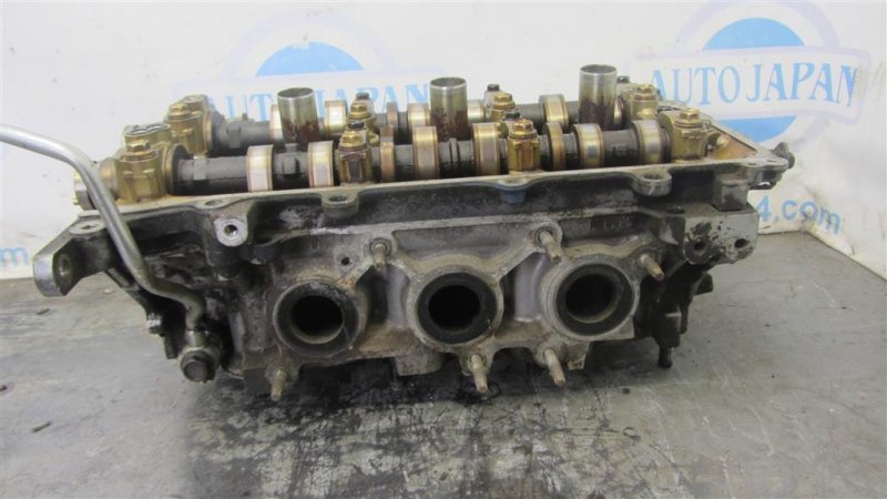 Головка блока цилиндров левая RX300/330/350/400 03-09 2GR