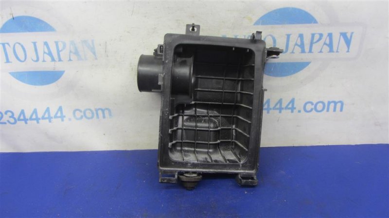 Корпус воздушного фильтра NISSAN SENTRA B17 12-21 Седан 1.8 Корпус воздушного фильтра NISSAN SENTRA B17 12-21 Седан 1.8