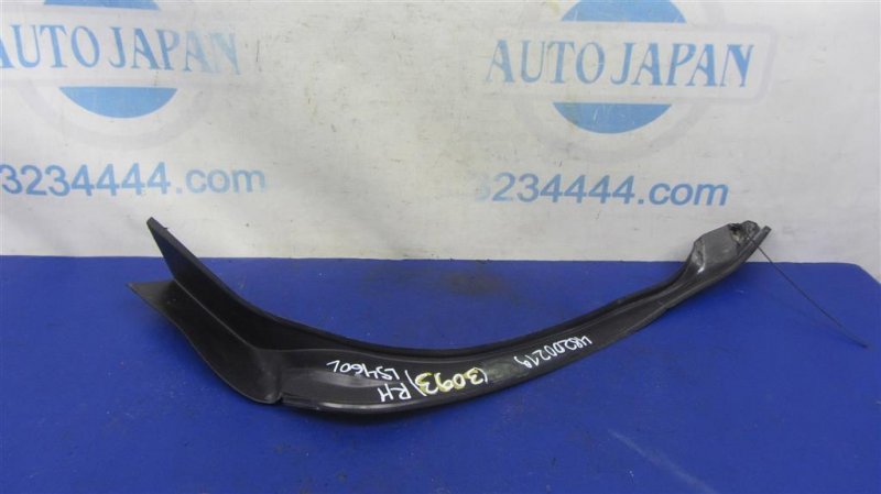 Накладка крышки багажника LS460 06-12 2006 Седан 4.6