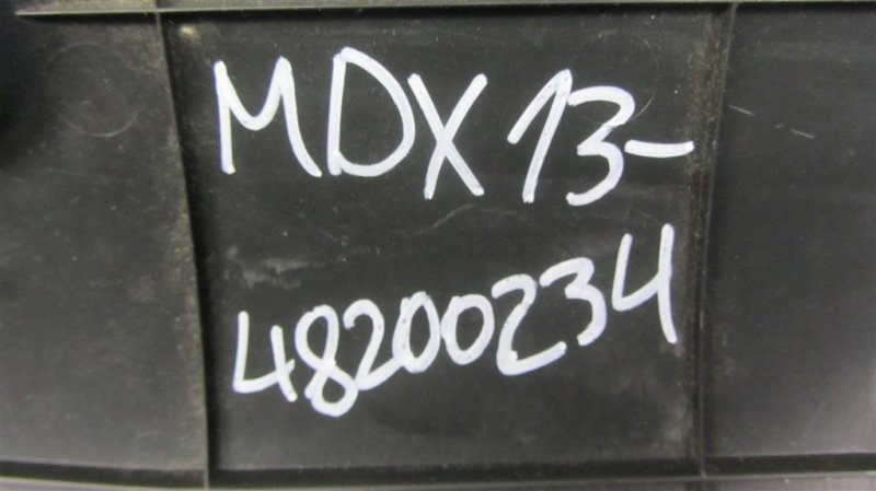 Накладка торпедо правая MDX (YD3) 13-21 YD3