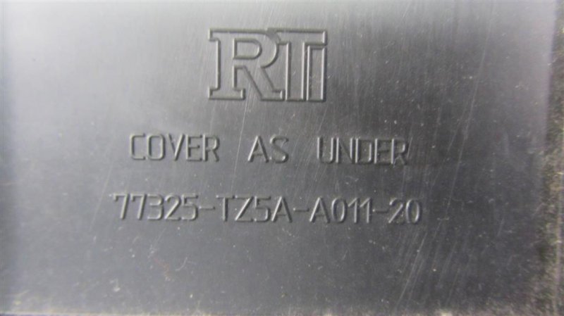 Накладка торпедо правая ACURA MDX (YD3) 13-21 YD3