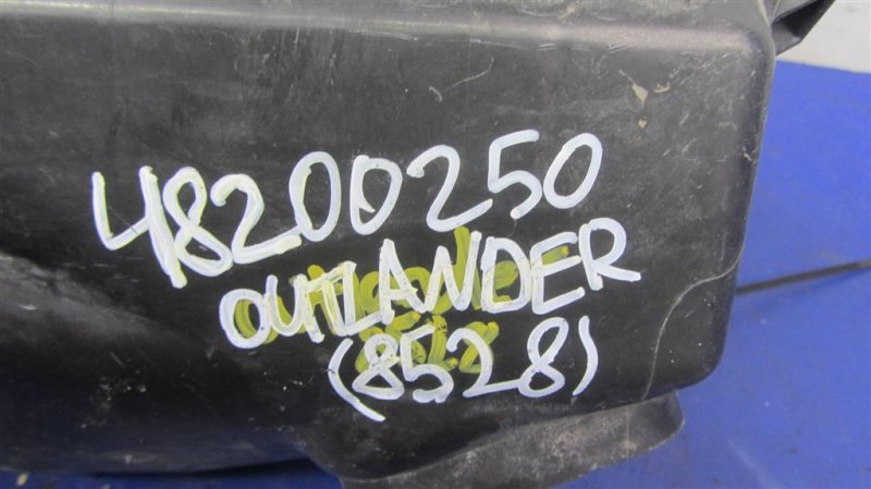 Корпус воздушного фильтра OUTLANDER XL 05-13 2006 Внедорожник 3.0