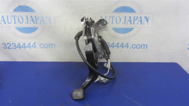 Педаль стояночного тормоза MDX (YD3) 13-21 2016 Внедорожник 3.5 Педаль стояночного тормоза MDX (YD3) 13-21 2016 Внедорожник 3.5