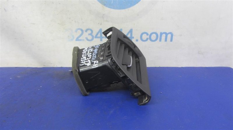 Дефлектор воздушный правый MDX (YD3) 13-21 2016 Внедорожник 3.5 Дефлектор воздушный правый MDX (YD3) 13-21 2016 Внедорожник 3.5