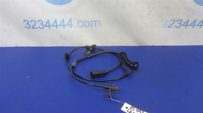 Датчик ABS задний правый MITSUBISHI LANCER X 10 07-15 4670A580 новая