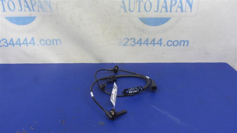 Датчик ABS передний левый MITSUBISHI LANCER X 10 07-15 4670A575 новая