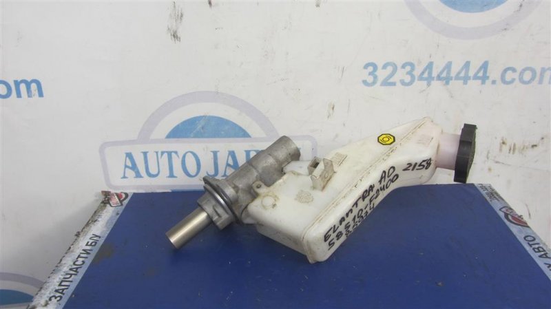 Главный тормозной цилиндр HYUNDAI ELANTRA AD 16- Седан 2.0