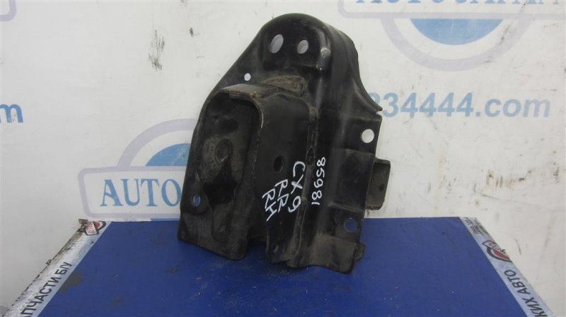 Крепление рычага подвески правое MAZDA CX-9 06-16 TD11-28-25X Б/У