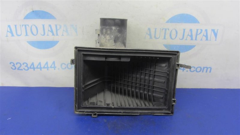 Корпус воздушного фильтра NAVARA 04-15