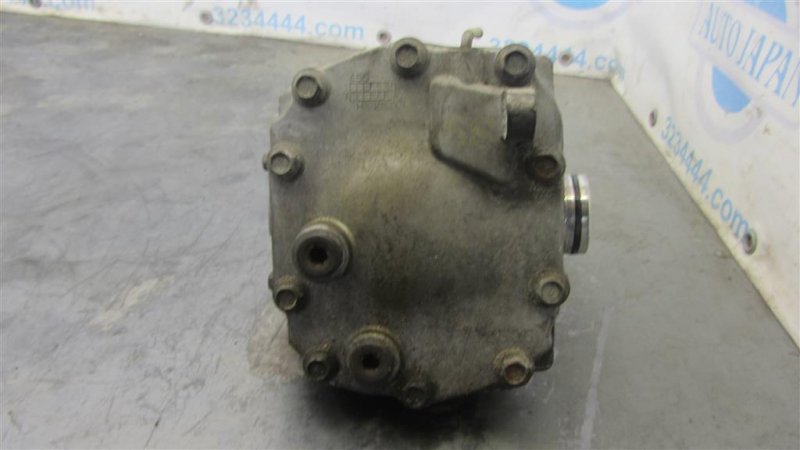 Редуктор передний M35/M45 04-10 2006 Седан 3.5 VQ35DE Редуктор передний M35/M45 04-10 2006 Седан 3.5 VQ35DE