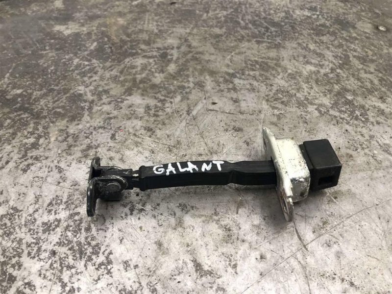 Ограничитель двери передний левый GALANT 03-12 2008 Седан 2.4 Ограничитель двери передний левый GALANT 03-12 2008 Седан 2.4