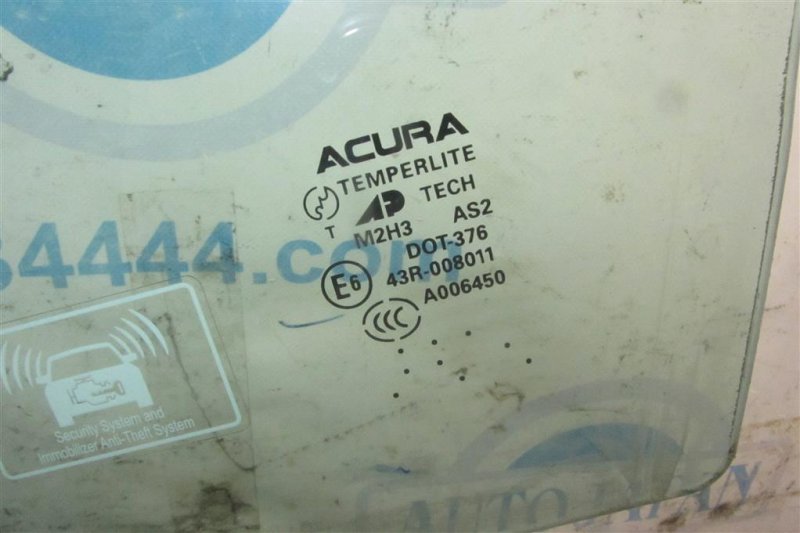 Стекло двери переднее левое MDX (YD2) 06-13 2008 YD2 3.7