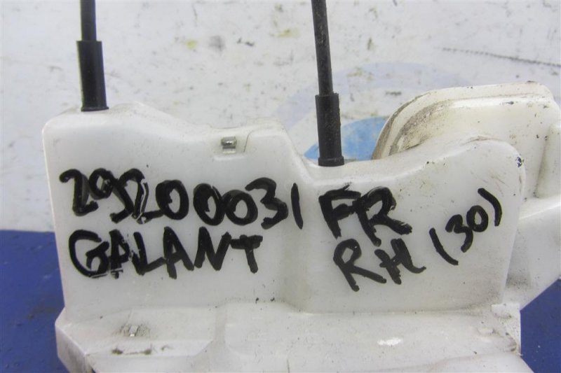 Замок двери передний правый GALANT 03-12 2009 Седан 2.4