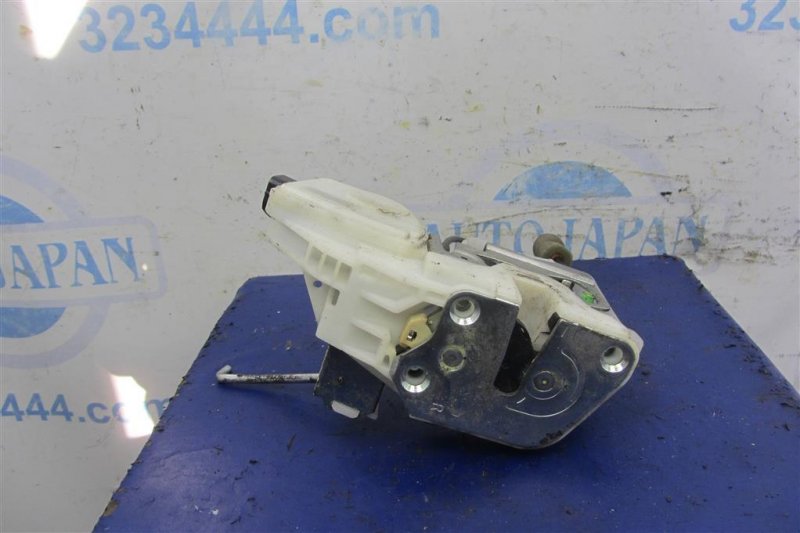 Замок двери передний правый GALANT 03-12 2009 Седан 2.4