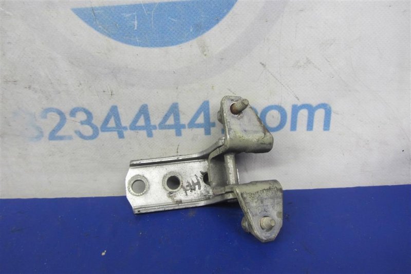 Петля двери нижняя задняя левая MITSUBISHI GALANT 03-12 Седан 2.4 Петля двери нижняя задняя левая MITSUBISHI GALANT 03-12 Седан 2.4