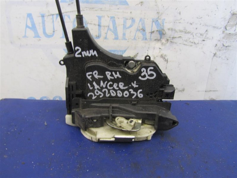 Замок двери передний правый MITSUBISHI LANCER X 10 07-15 2007 Седан 2.0 5715A426 Б/У