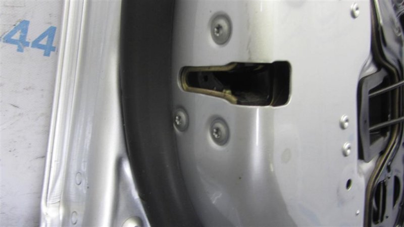 Дверь передняя левая M35/M45 04-10 2006 Седан 3.5 VQ35DE