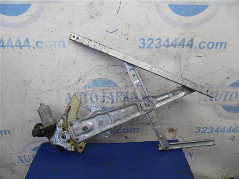 Стеклоподъемник задний левый M35/M45 04-10 2006 Седан 3.5 VQ35DE