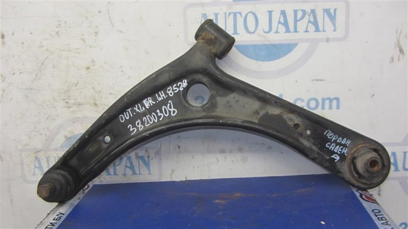 Рычаг передней подвески нижний передний левый MITSUBISHI OUTLANDER XL 05-13 2006 Внедорожник 3.0 4013A281 Б/У