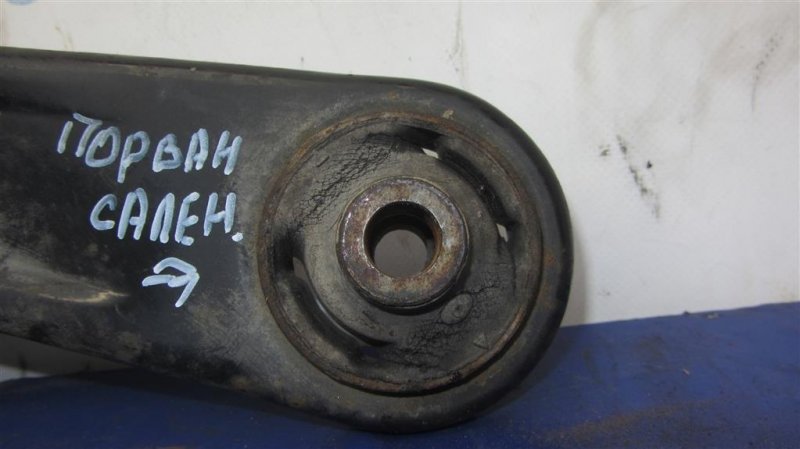 Рычаг передней подвески нижний передний левый OUTLANDER XL 05-13 2006 Внедорожник 3.0