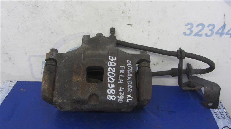 Запчасть суппорт тормозной передний левый MITSUBISHI OUTLANDER XL 05-13 2006 Внедорожник 3.0 4605A257 Б/У Суппорт тормозной передний левый MITSUBISHI OUTLANDER XL 05-13 2006 Внедорожник 3.0 4605A257 Б/У