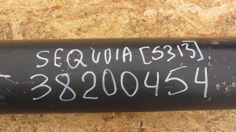 Карданный вал задний SEQUOIA 01-07 2001 UCK35 4.7 2UZFE Карданный вал задний SEQUOIA 01-07 2001 UCK35 4.7 2UZFE