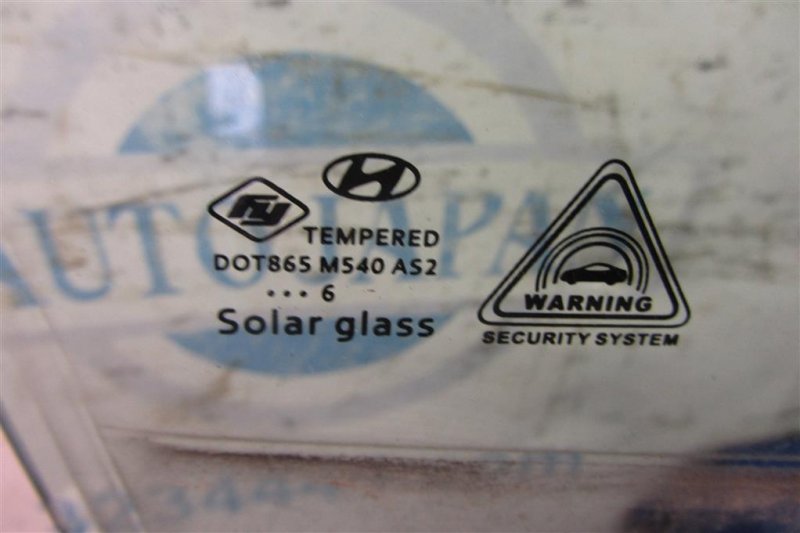 Стекло двери переднее правое HYUNDAI ELANTRA AD 16- Седан 2.0