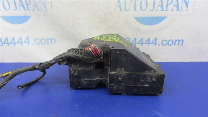 Блок предохранителей моторный отсек CX-7 06-12